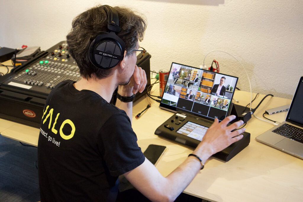 Foto Peter bediening Valo Start livestream apparatuur